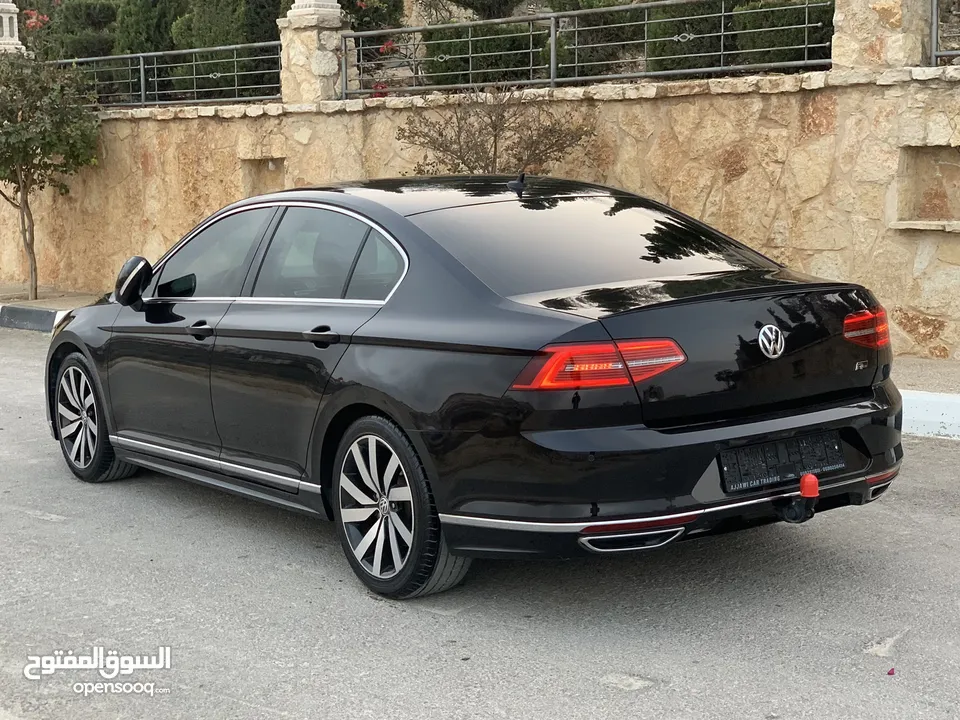 باسات R line بحالة الوكالة