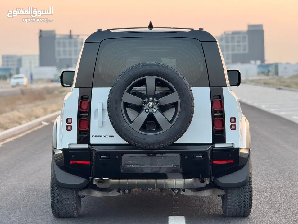 2024 LAND ROVER DEFENDER 90 V4 X-DYNAMIC GCC