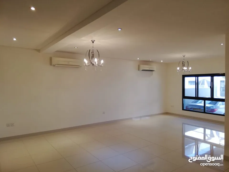 3 Bedrooms Villa for Sale in Seeb REF:757R