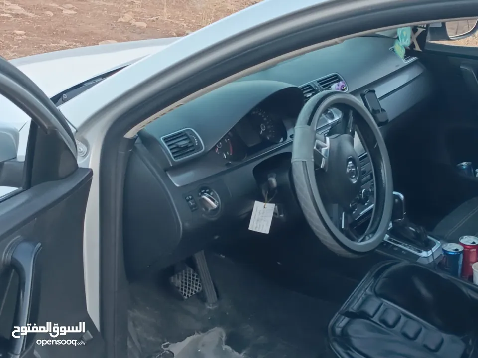 سيارة باسات موديل 2012 للبدل على جيب سانتاڤي