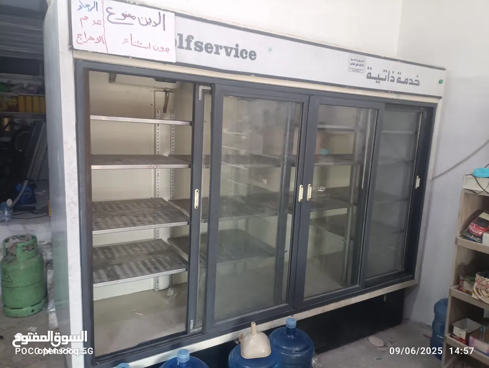 ثلاجه اربع ابواب خدمه ذاتيه للبيع بسعر حرق على الفحص الكامل شغاله 100% تواصل مع صاحب الثلاجه مباشره