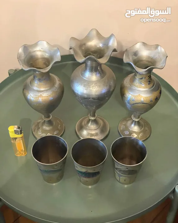 مزهريات وكاسات المدينة المنورة ايام الزمن الجميل. الاسعار والتفاصيل في الوصف.