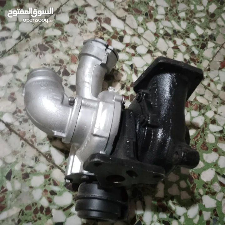 قطع غيار سيارات