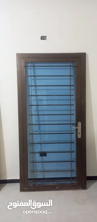 باب حديد بحال الوكاله ارتفاع 115 عرض 105