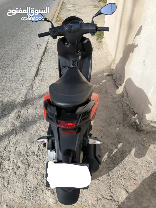 سكوتر ابريليا 150cc وكاااالة محافظ عليه بسعر جيد