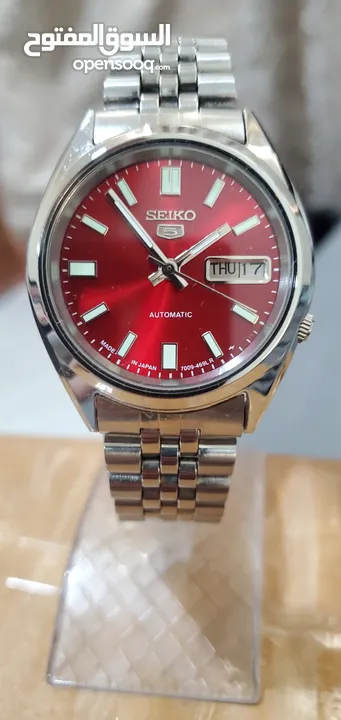 vintage Seiko 5 Automatic 7009 Red dial Japan made Mens Watch for Men
