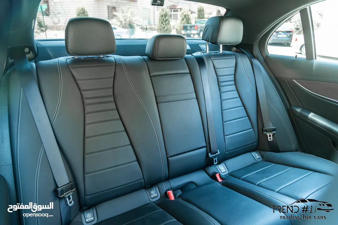 Mercedes E300e 2021 Plug in hybrid 4matic    السيارة مميزة جدا و لا تحتاج الى صيانة