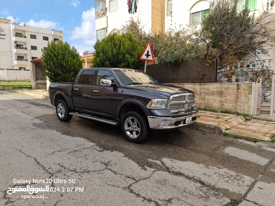 Dodge Ram 1500 Laramie 2015 ‎دودج رام بنزين لارمي 2015