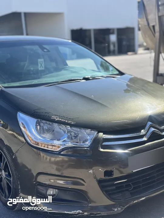 Citroen c4 2013/2012  متور 1.6 ديزل تيربو قطارة سولار ترخيص و تامين طويل لشهر 3/2026