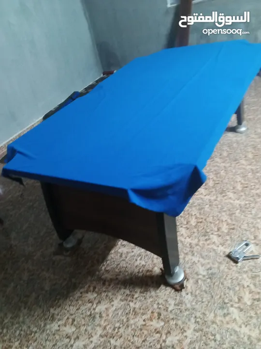 خدمة تنجيد فرش طاولات البلياردو والسنوكر بأفضل انواع القماش أعلى صنف دقه في العمل عاليه،فك نقل تركيب