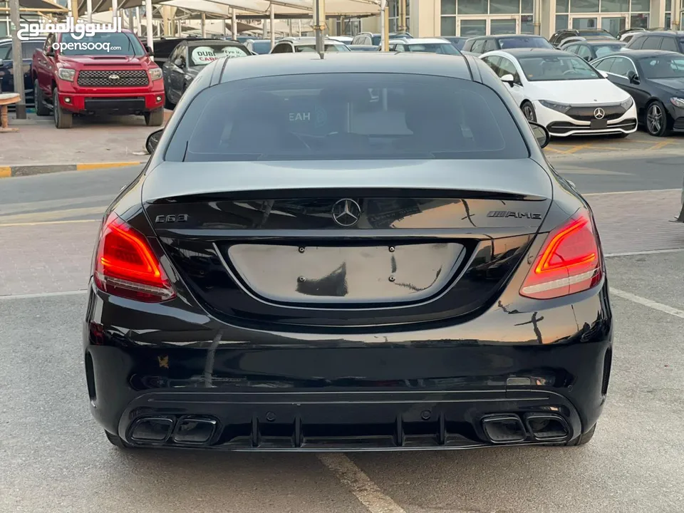 Mercedes Benz C300 Kit C63 2016