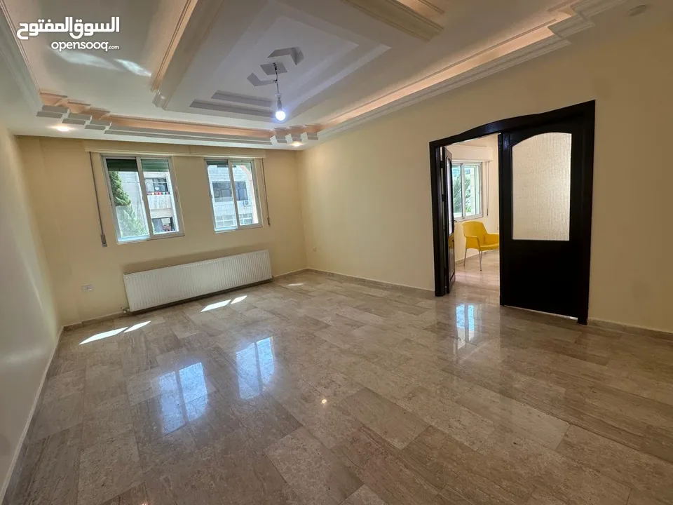 شقة غير مفروشة للايجار في الدوار السابع ( Property 38862 ) سنوي فقط