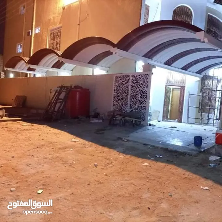 كافه انواع الحداده البيبان الكهربائيه الكبنك والحديد الكبنك والسقايف الكسبان سقايف السطوح كافه الحدا