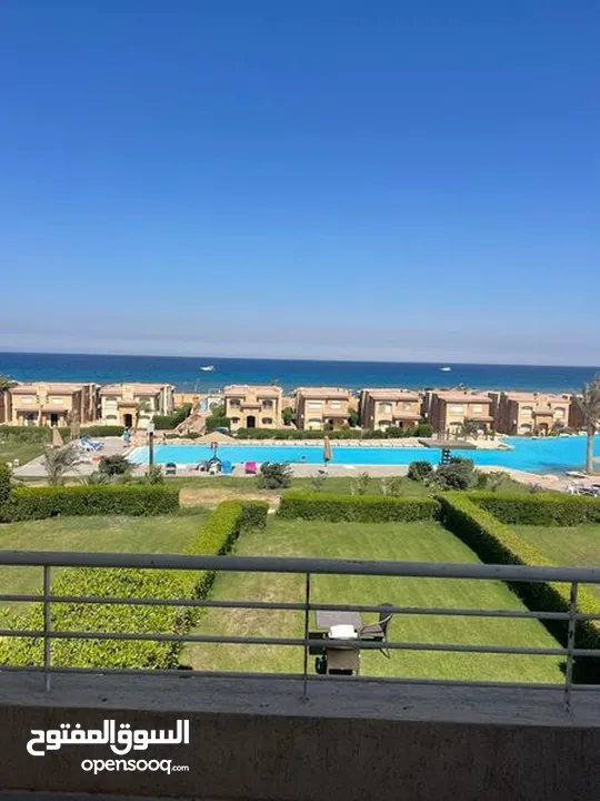 *شالية ارضي بجاردن للبيع في  تلال_السخنه _ telal  في العين السخنه باكتر من فيو  ( SEA & LAGOON )