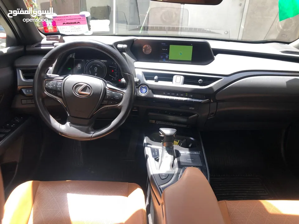 Lexus UX 250H, Hybrid EXCUTIV LINE 4W DRIVE F SPORT PREMIUM