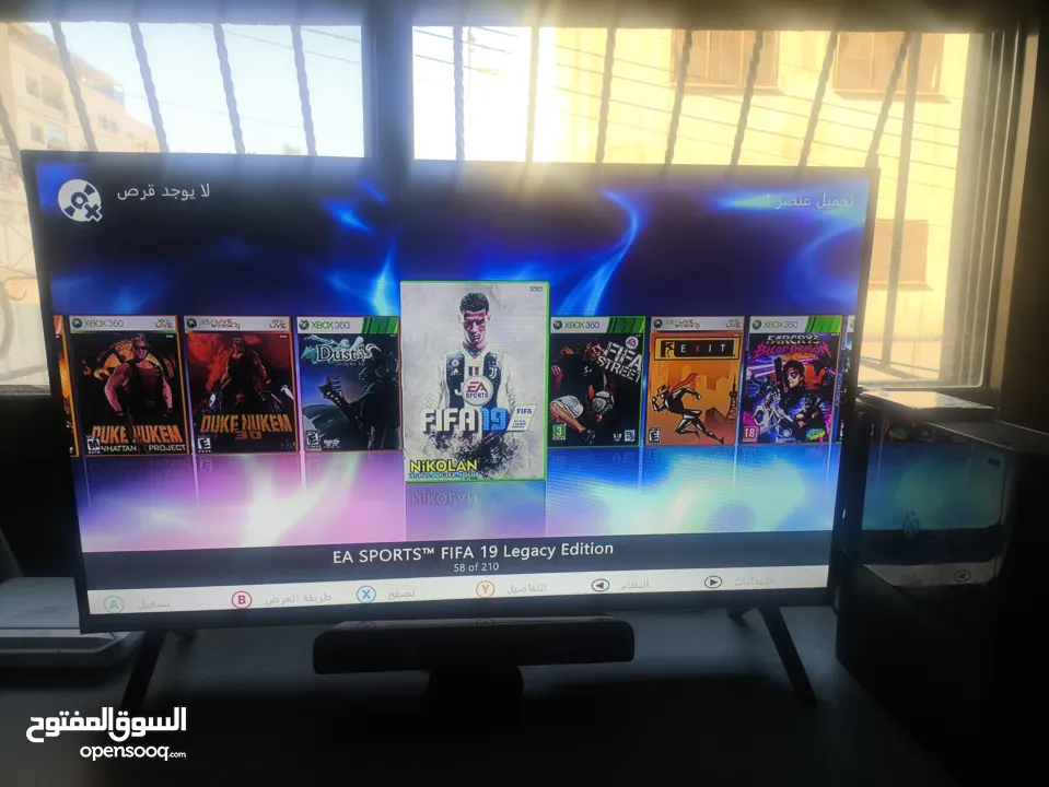 xbox360 مجدد مهكر مع ايد و250 لعبة من افضل الالعاب وكونيكت السعر 550 شيكل غير قابل للتنزيل