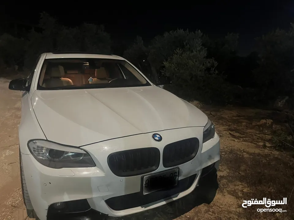 BMW 520 2012 فل الفل السياره بصلاه عنبي موجوده بببديا الي معنييين يتواصلو عرقم