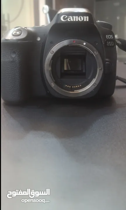 canon 80d للبيع بسعر لطيف بودي