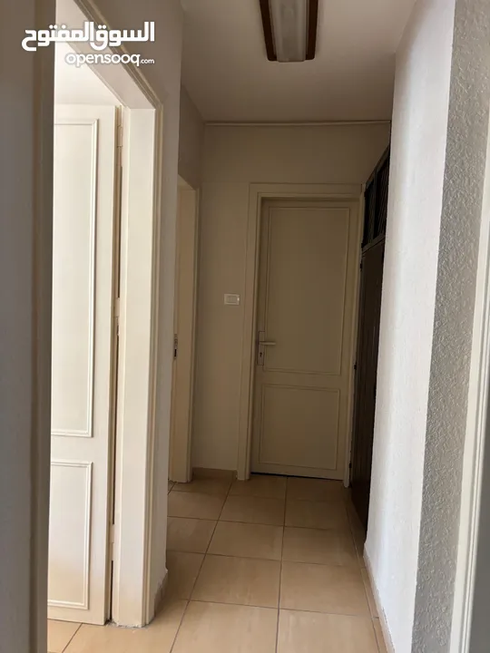 شقه في شارع مكه للإيجار