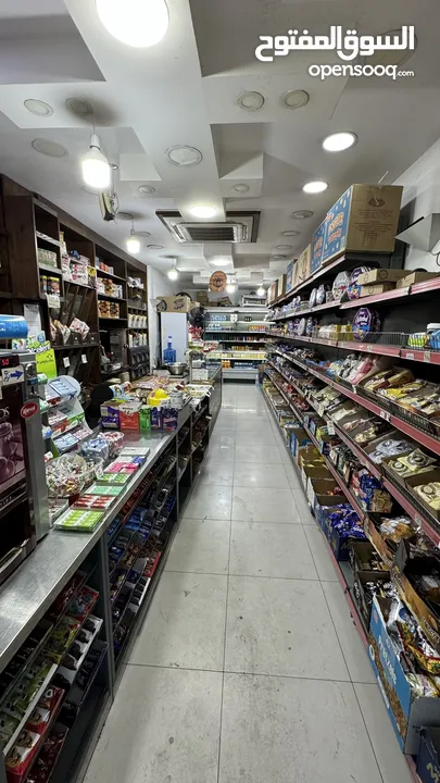 محمص وسوبر ماركة للبيع خلف مستشفى الاسلامي ماقبل العيادة الخاصه