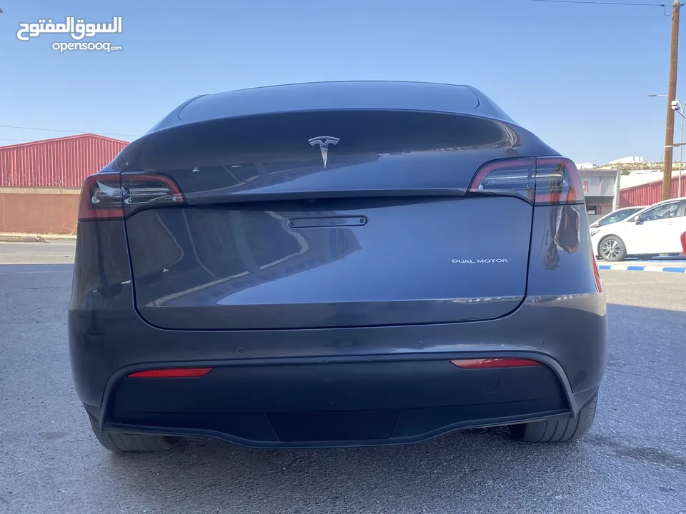 TESLA Y LONG RANGE 2021