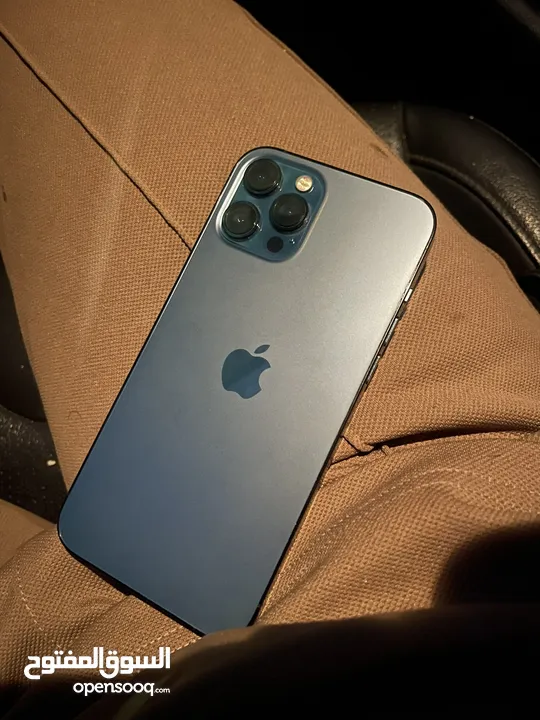ايفون 12 pro max بحالة الوكاله