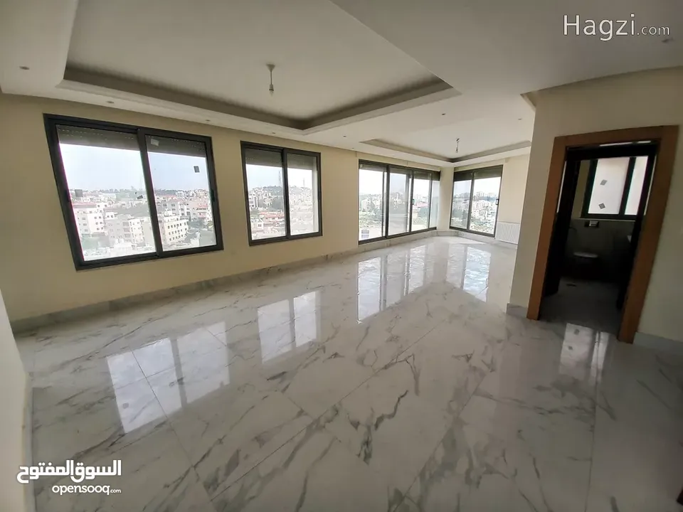 شقه حديثة الانشاء تقع على شارعين مدخل للبيع في منطقة دابوق  ( Property ID : 31802 )