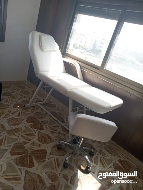عيادة أسنان للبيع كامله بسعر مغري