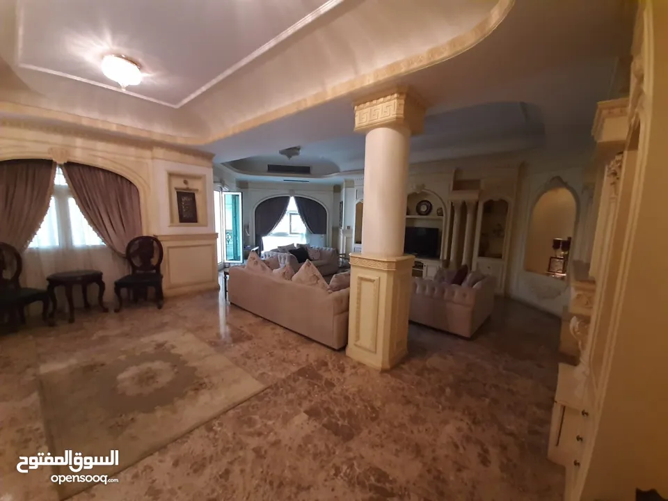 فيلا مستقله بالشويفات - التجمع الخامس،The villa is clubhouse five.