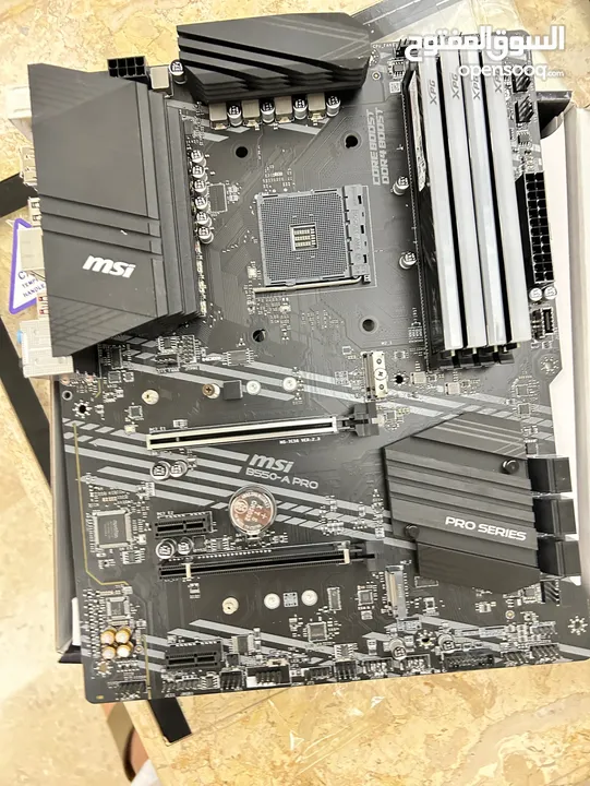 Motherboard with 32 ram for 800