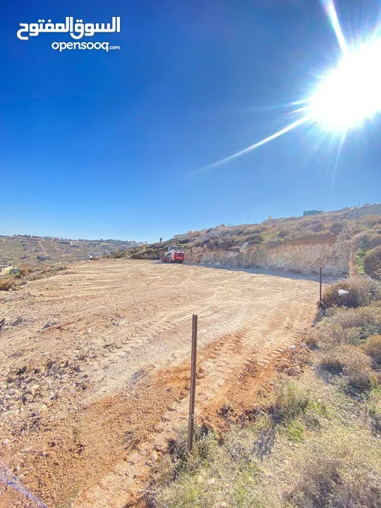 ارض 750 م للبيع