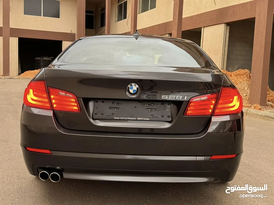 بي ام BMW F10 2011 528i محرك 30 ستة زواق الدار 130بالكيلو