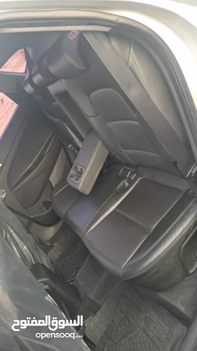 جيب هونداي توسان 2020 ديزل 4×4  يد اولا ولا غرام بويه 2000 تيربو بسعر لقطه الله يبارك