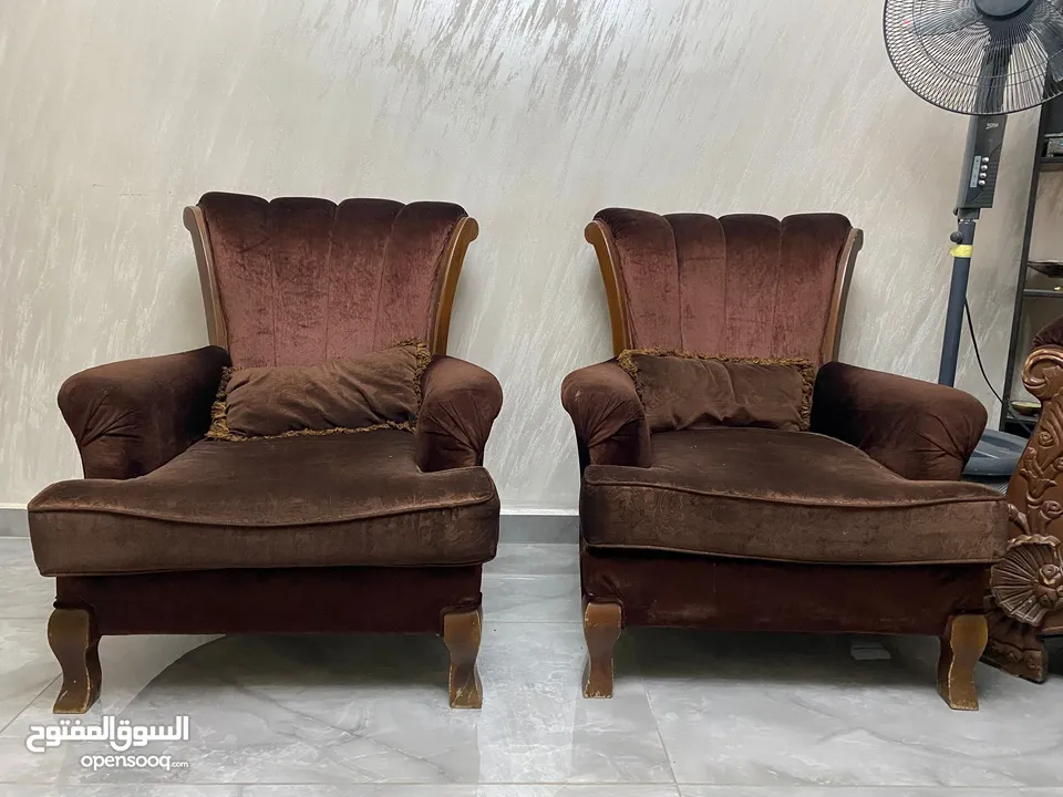 طقم كنب ملوكي بسعر حرررررررررق أقرا الوصف