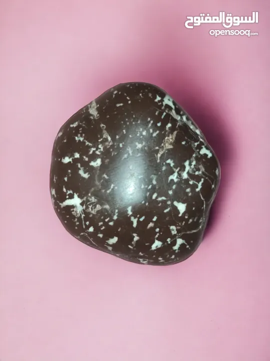 احجار بركانية نادرة rare volcanic stones