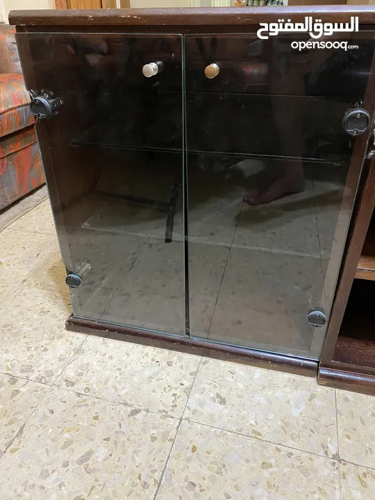 اثاث طاولة شاشة للبيع