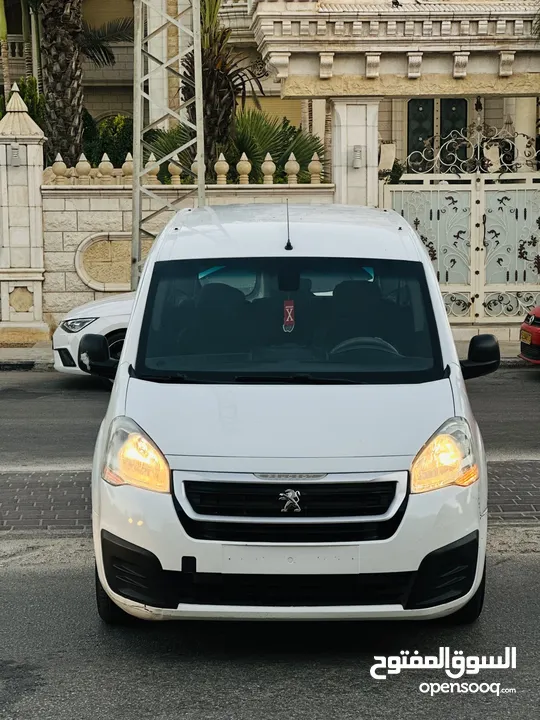 ياه بتلحق ياه ما بتلحق بيجو بارتنر 2018 مطور 1600 ديزل جير عادي قطارة فقط 49 كاش حرررق