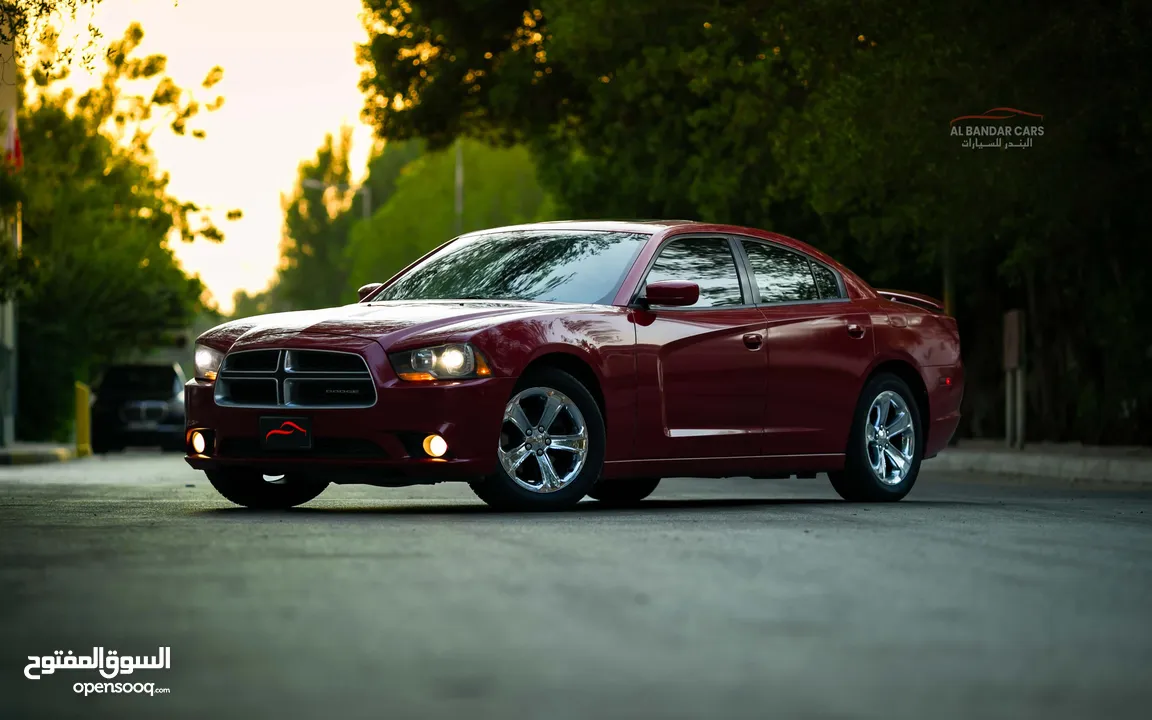 DODGE CHARGER RT Excellent Condition 2013 Red (reduced price)