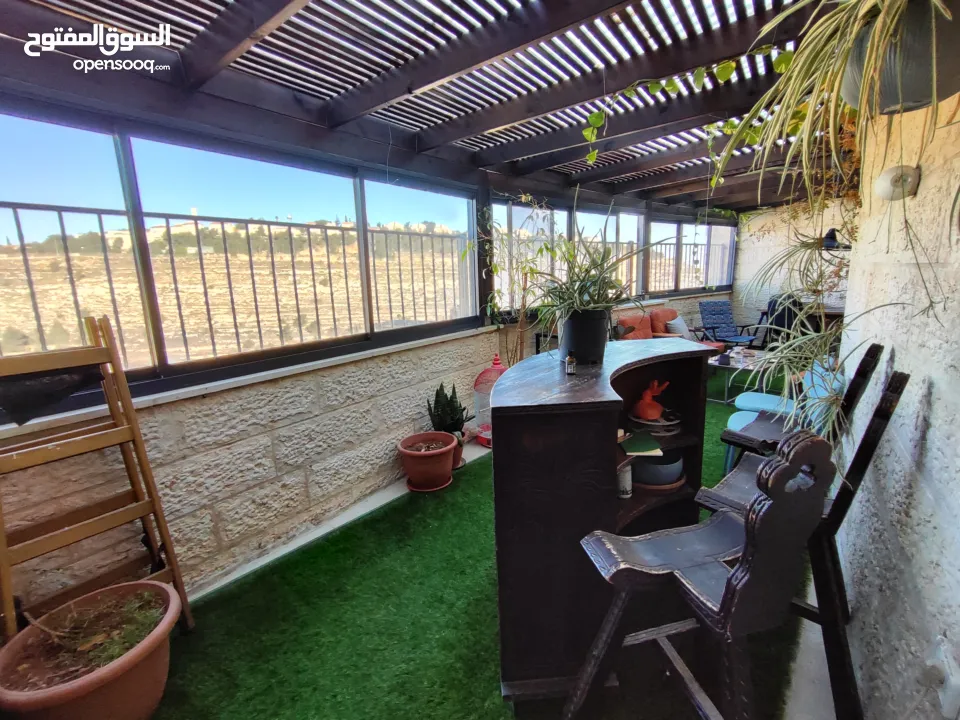 روف مفروش للإيجار في سطح مرحبا