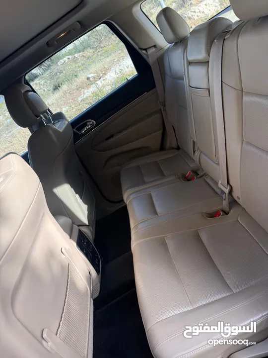 Jeep Grand Cherokee Limited 2014 Black Exterior Color