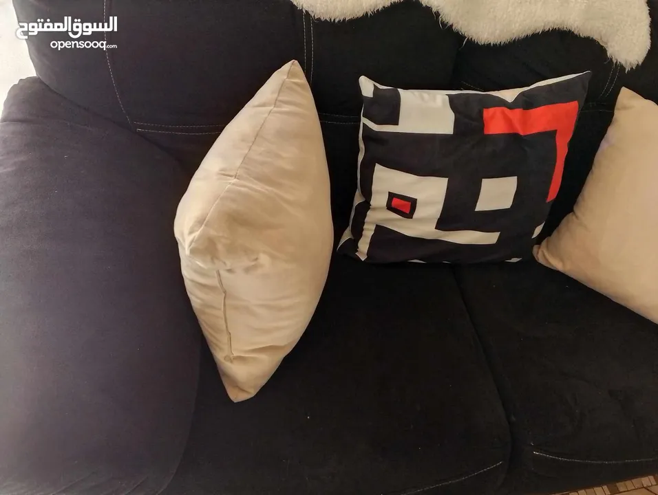 طقم كنب وطقم طاولات للبيع