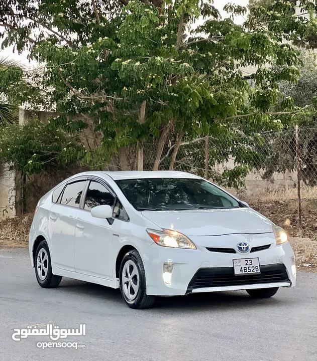 تويوتا بريوس 2013 هايبرد فحص اثنين جيد