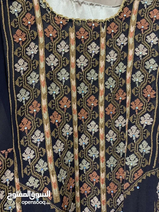 ثوب اردني تطريز يدوي