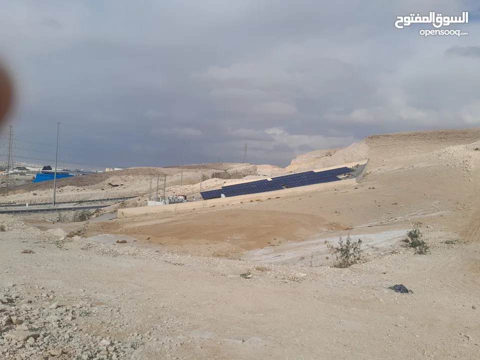 دونم أو أكثر أرض للبيع أو للإيجار (أول سنة مجانا) على الشارع شارع 100 مباشرة قريبة من الجمرك الجديد