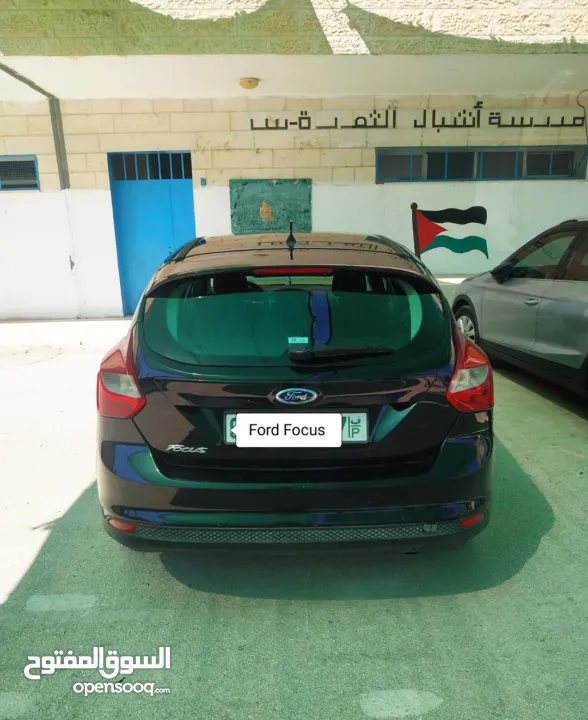 فورد فوكس موديل 2014 هاتشباك