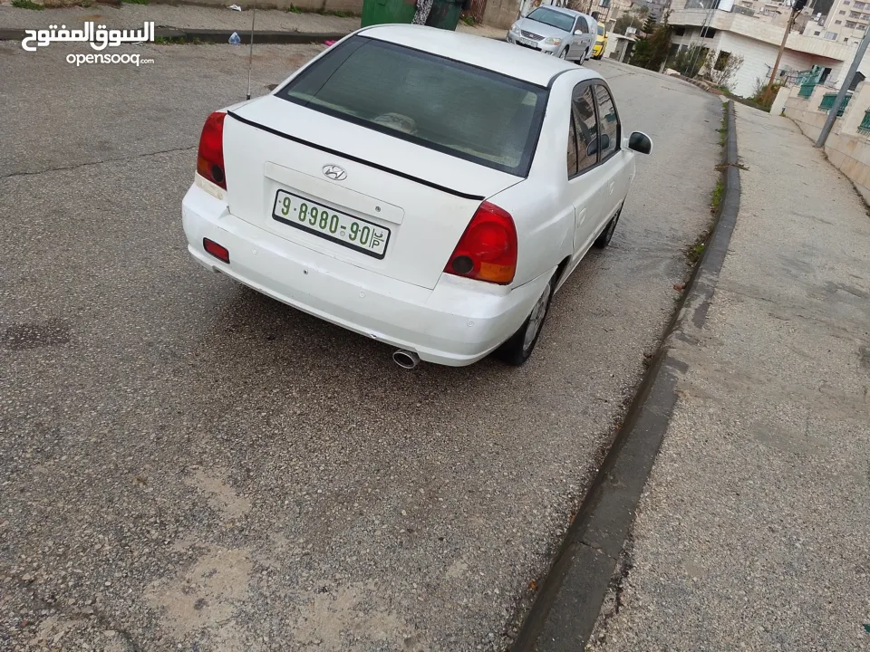 هونداي فيرنا 2004