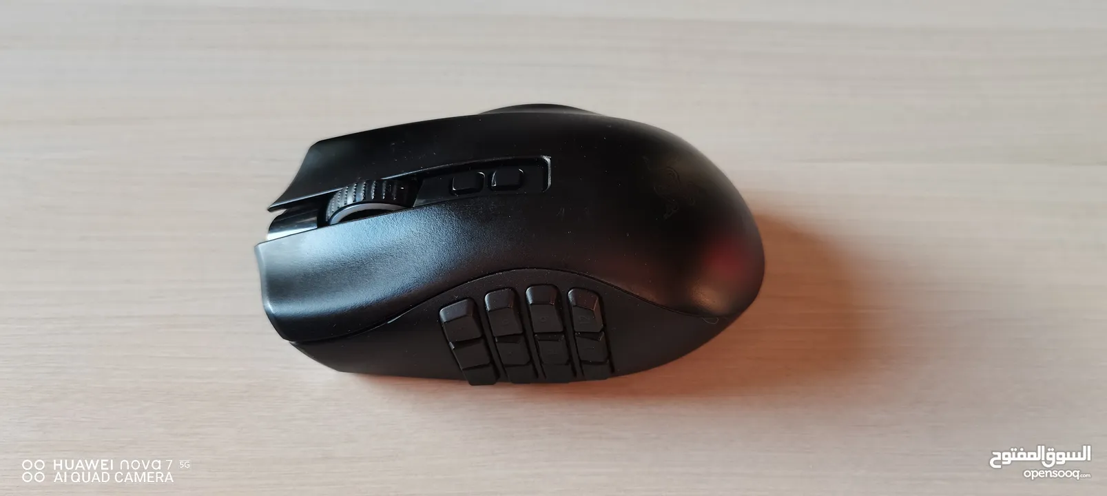 Mouse razer naga pro ماوس مخصص لمحترفي الاعاب وخاصه العاب MMO و RPG ويتميز بدقه عالي جداً