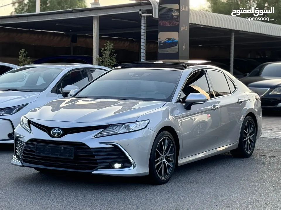 Toyota Camry Grande 2022