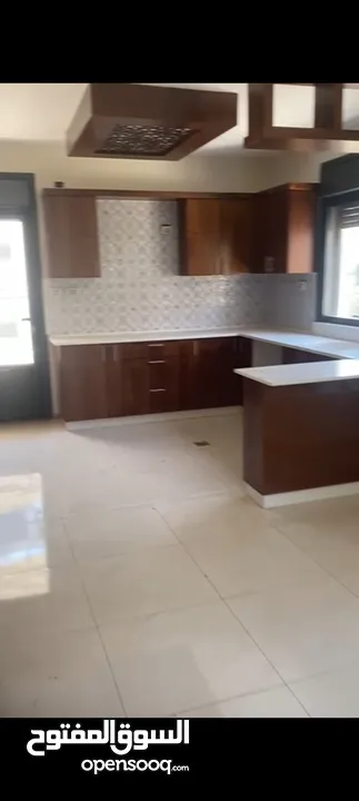 شقه للبيع في منطقه الطيره او ل السريه