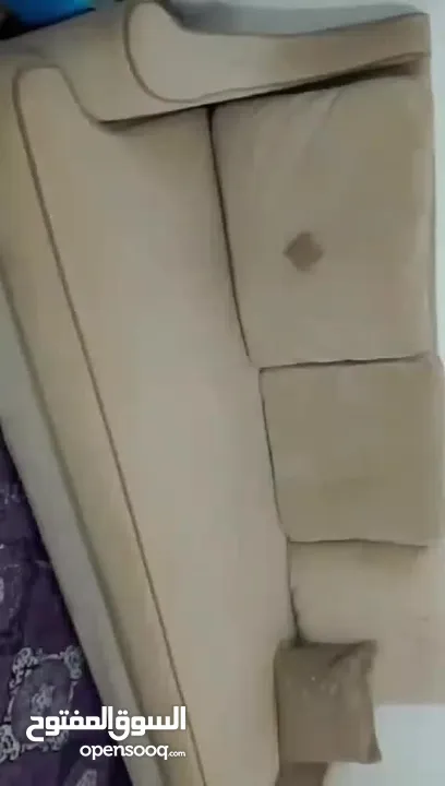 طقم كنب بسعر مغري جدا بسبب السفر